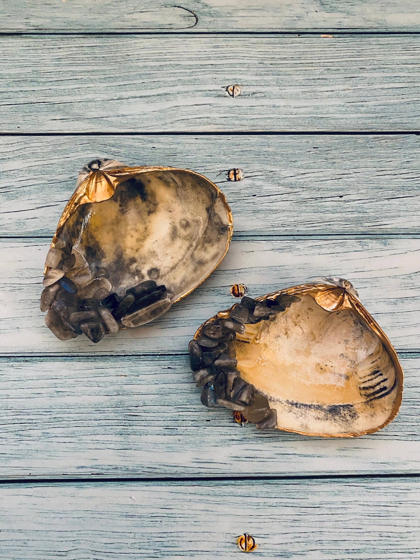 Labradorite Crystal Shell